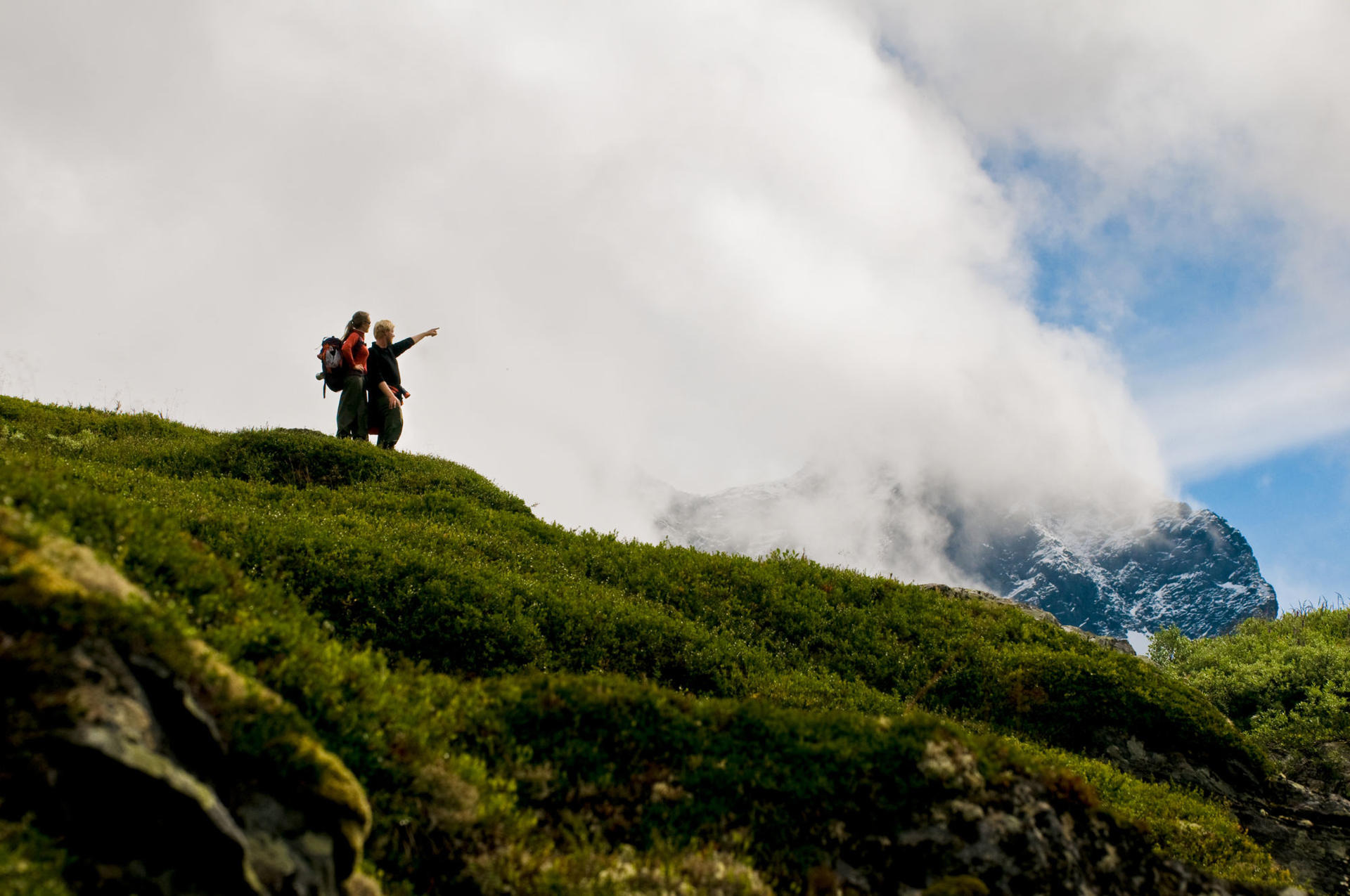 Hiking Jotunheimen Mountains to The Fjords(6)